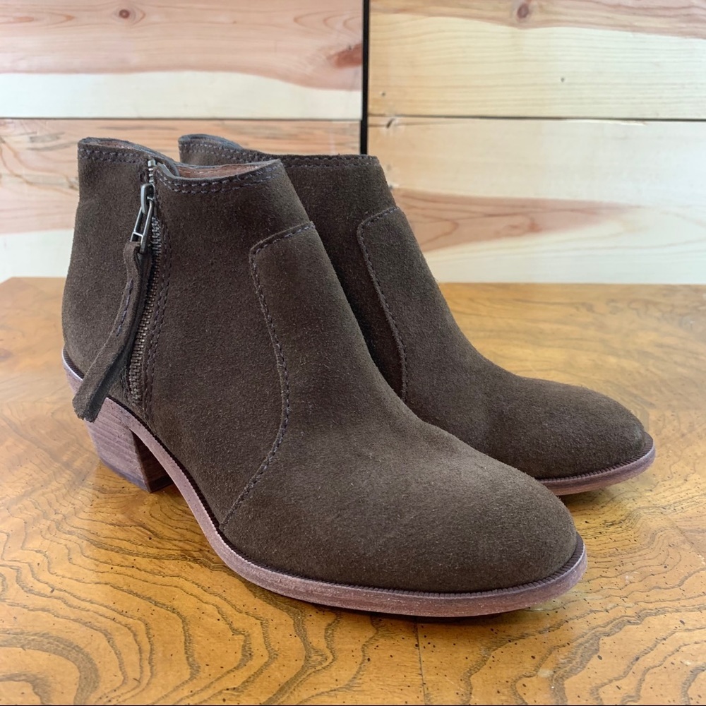 Madewell The Janice darkest olive suede ankle boot - Picture 2 of 15